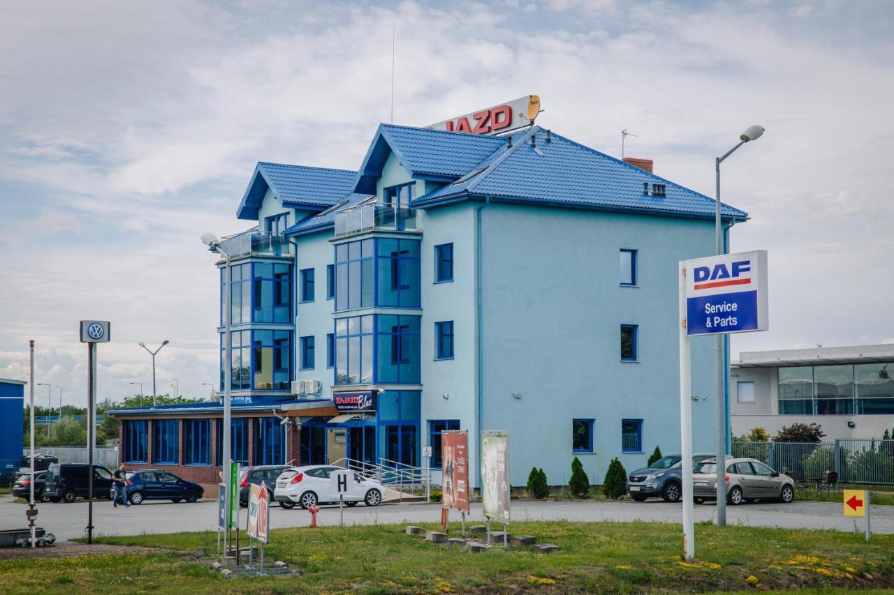 Zajazd Blue Modla Krolewska Exterior foto